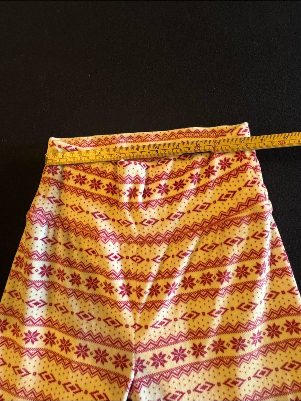 32 Degrees 3 Piece Fleece Tops & Patterned Leggings, Pink Maroon & Cream Small - Picture 12 of 16